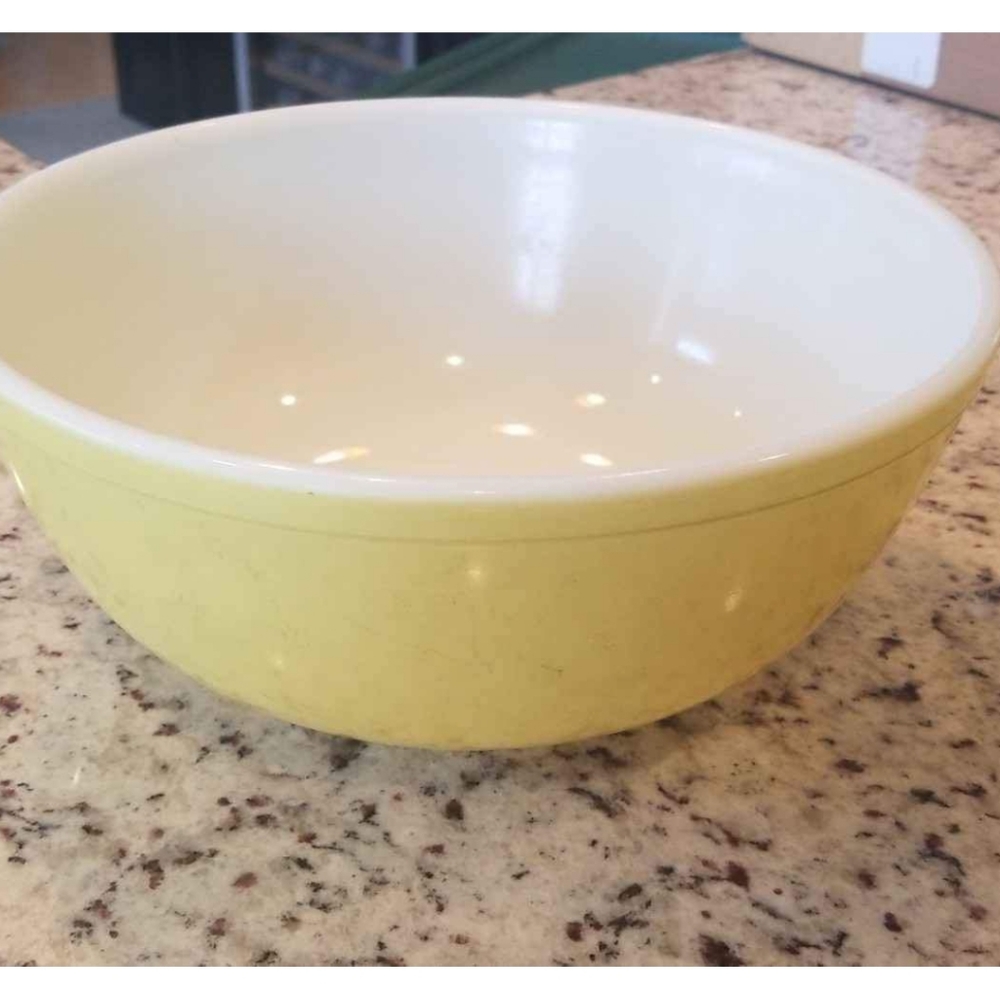 Vintage Pyrex Yellow Bowl